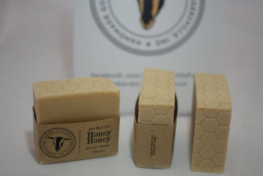 Robards Little Farm Goat Milk Soap~Honey Honey